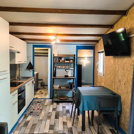 Le Refuge Des Bois De Morphee Vakantiehuis Escamps (Lot)